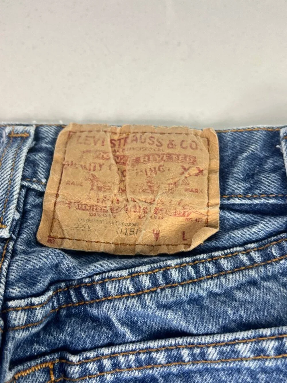 VTG 80s Levi's Jeans Junior's 25x29* 501 Mid Rise Straight Blue Faded Denim 9 Jr